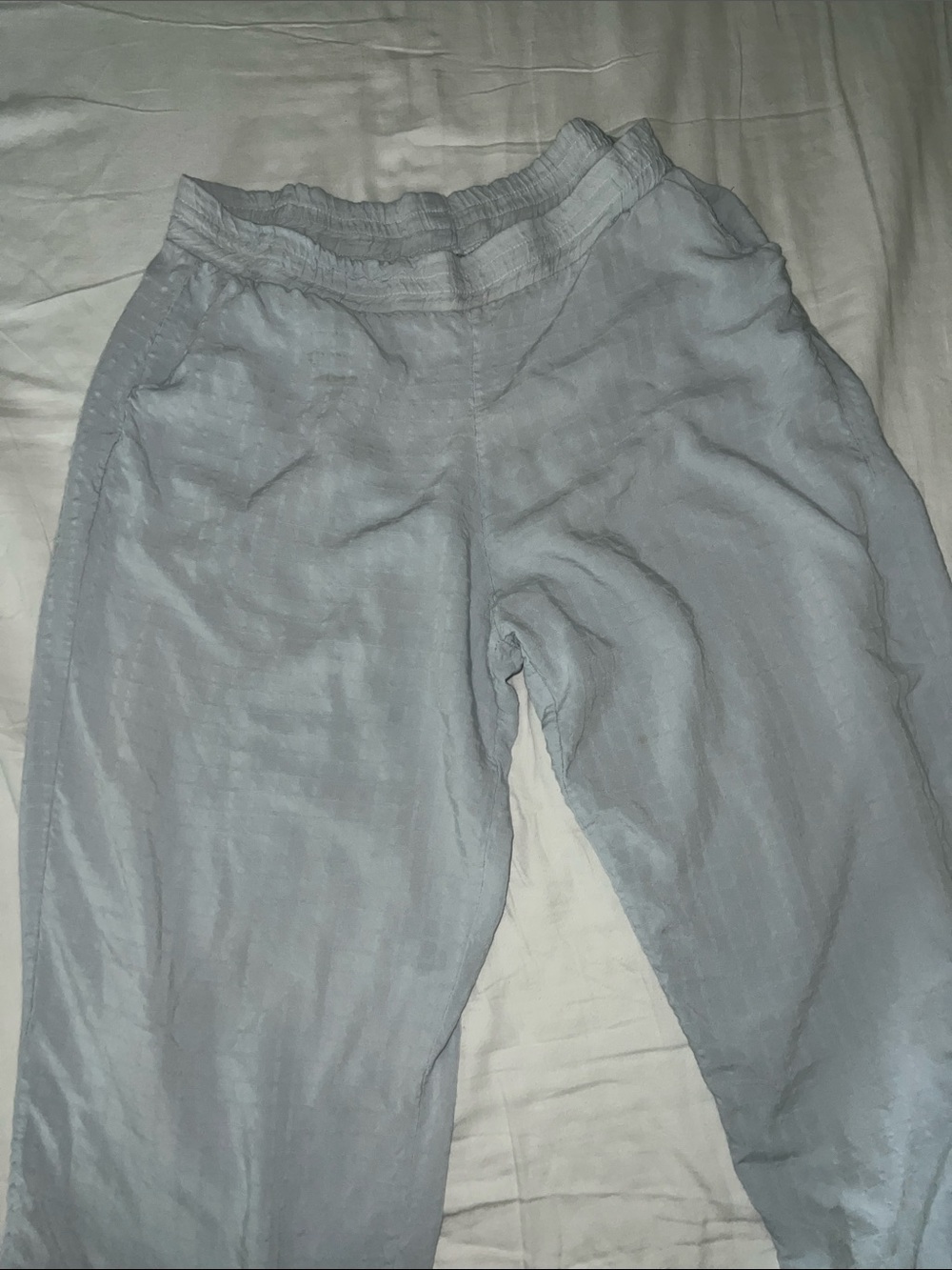 Light Gray Women's Elastic Waist Capris